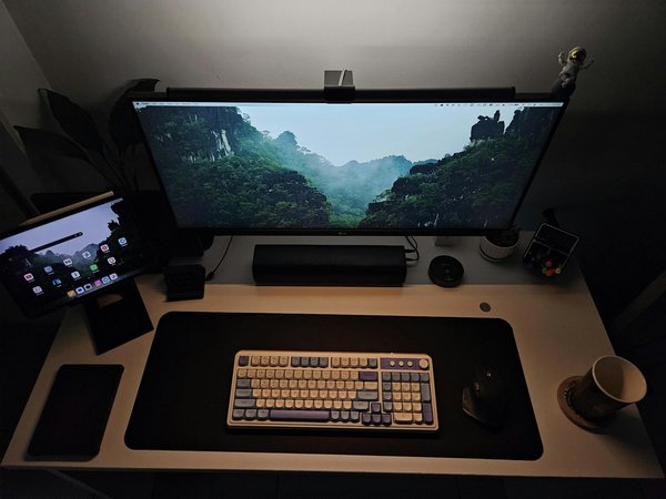 Revolutionizing UK Retail: The Impact and Advantages of AI-Driven Inventory Forecasting